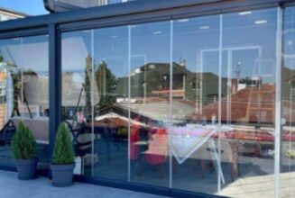 Cam Teras Sistemi ile Dört Mevsim Doğanın Tadını Çıkarmanın En Şık Yolu