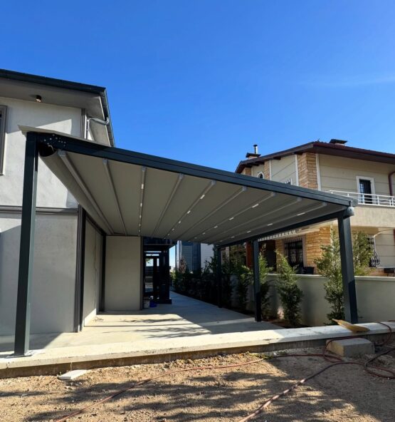 Demonte Pergola 555x592
